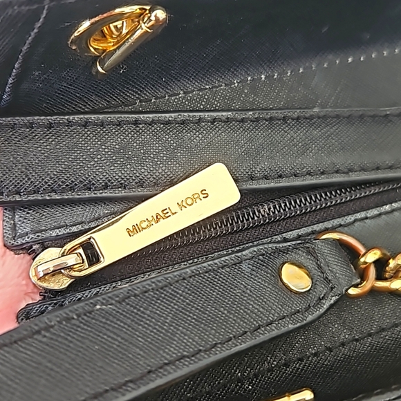 Black Michael Kors Bag - Picture 3 of 10